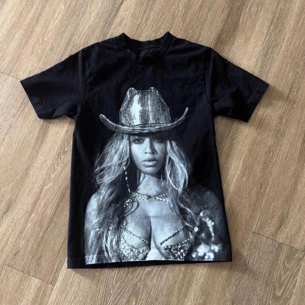Beyonce‎ Renaissance World Tour 2023 Face Black T Shirt Adult Sz S